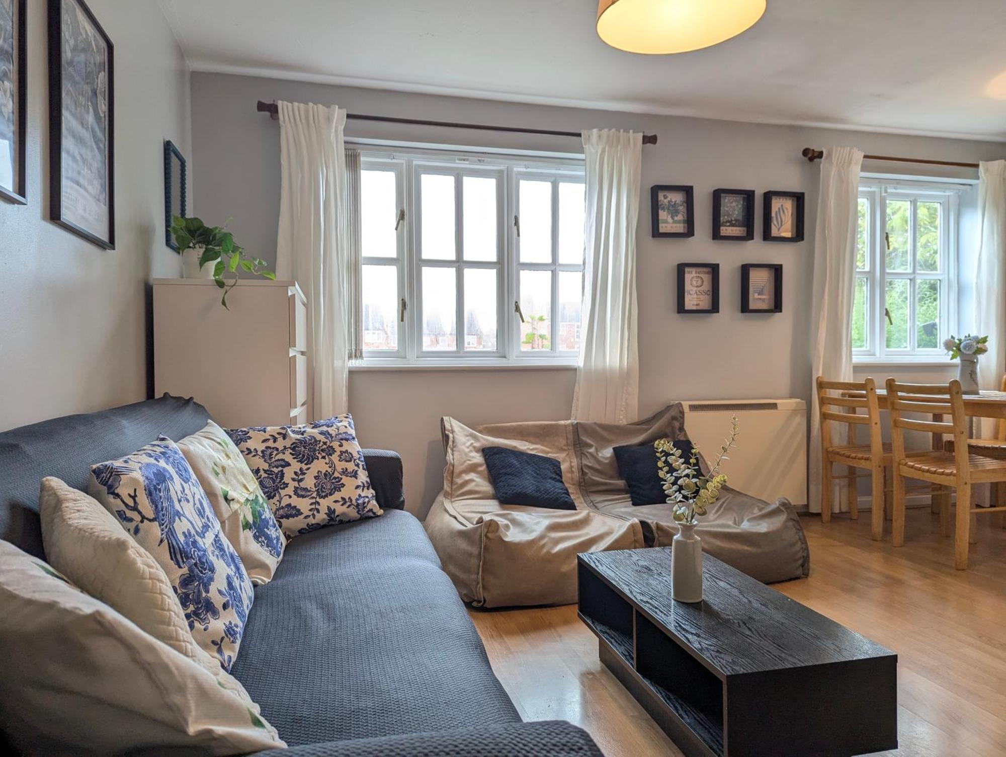 City Centre Vintage Theme Guest Rooms Free Parkin Liverpool Exterior photo